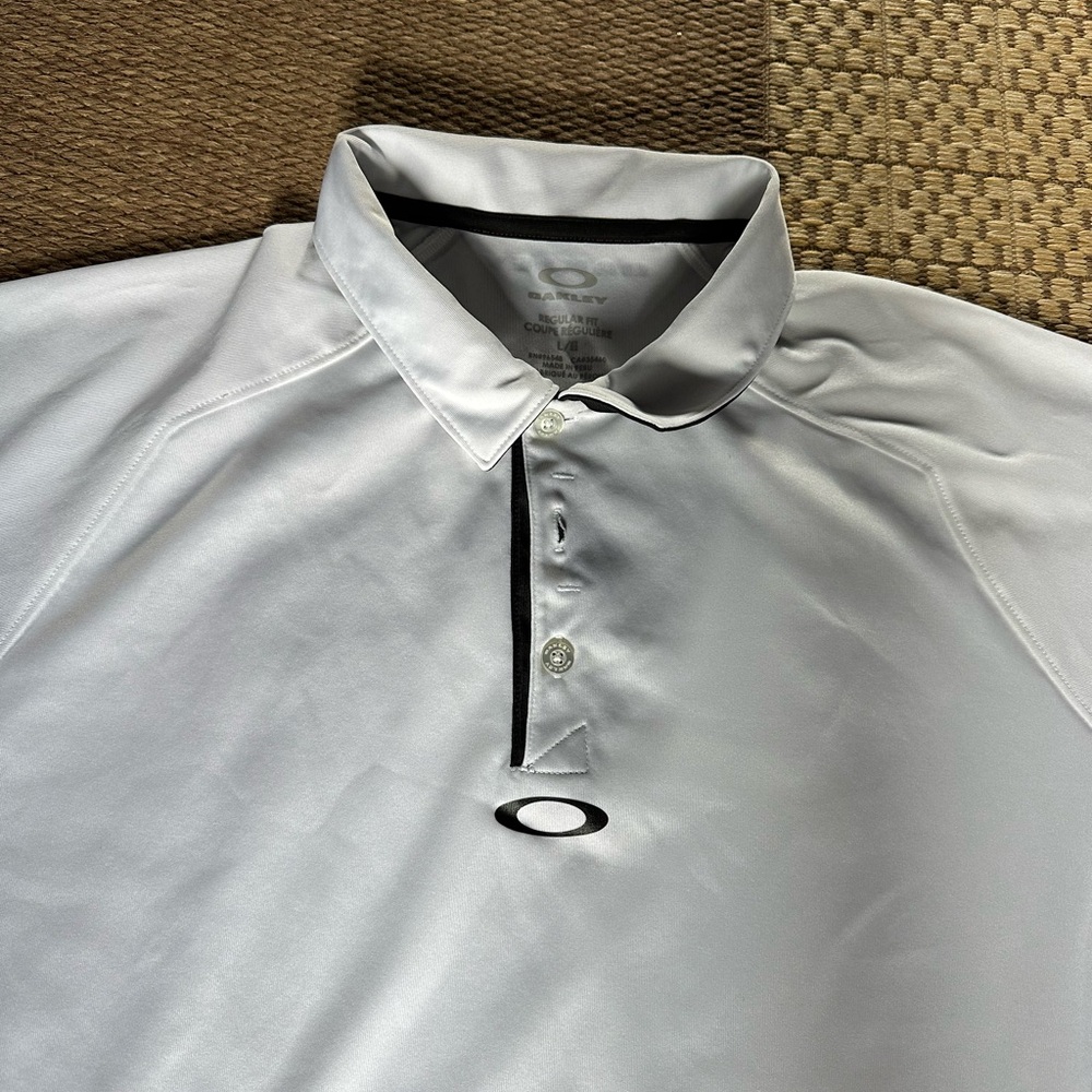 Oakley golf shirt